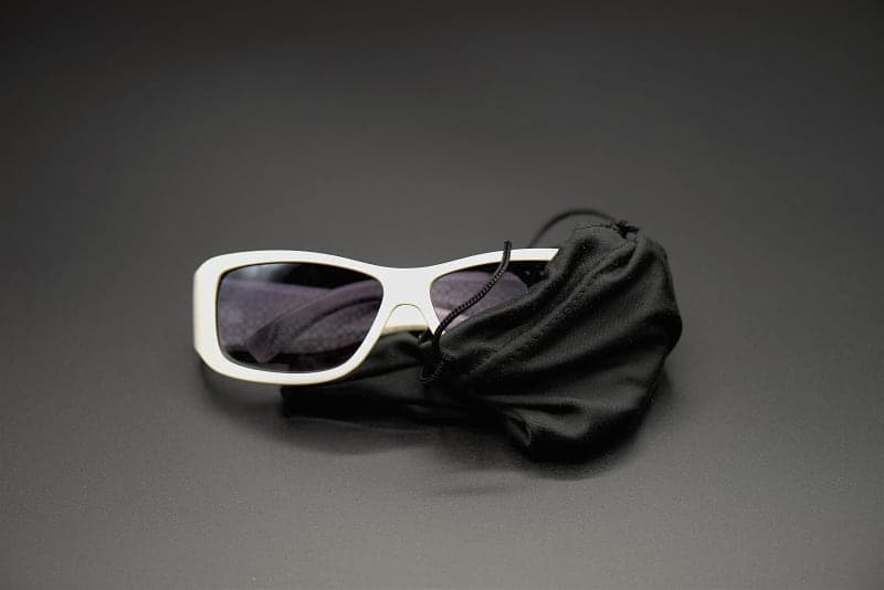 5 Signs You Need Screen Glasses (And How They Save Your Eyes)